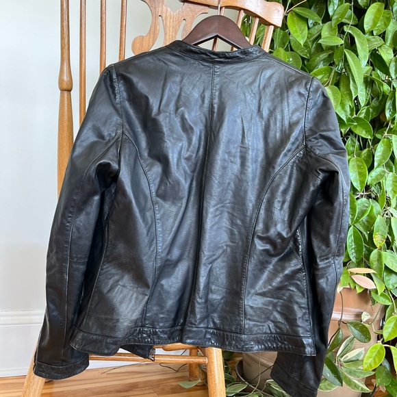 Danier Leather Jacket - Picture 6 of 8